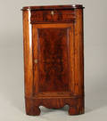 Nyrokoko hjørneskab, mahogny, 1800-tallet