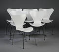 Arne Jacobsen 1902-1971. Seks stole, model 3107. 6