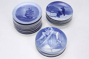 BG og Kgl. Samling juleplatter fra1920-1930erne 19. 