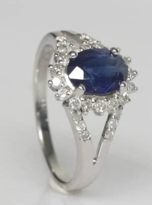 Safir- og brillantring