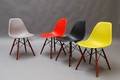 Charles Eames 1907 - 1978. Sæt på fire skalstole, model DSW 4