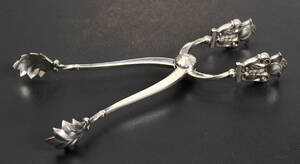 Georg Jensen. KongeAcorn sukkertang, sølv Denne vare er sat til omsalg under nyt varenummer 4172537