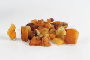 Samling ravstykker. Blåvand. 305 gr.