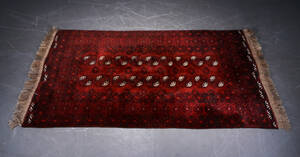 Afghansk tæppe, 238 x 136 cm.