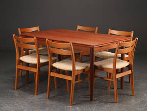 Spisebord samt seks spisestole, teak og bøg 7