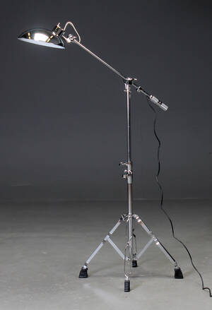 DULTON CO LDT. Standerlampe, forkrommet