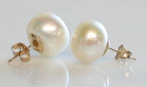 Par perleørestikker 2