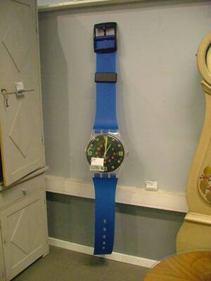 Väggur, Swatch