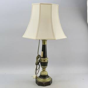 Bordslampa