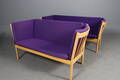 Erik Ole Jørgensen. To samt tre-personers sofa. 2 