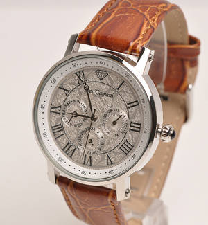 Yves Camani. Herrearmbåndsur