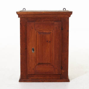 Väggskåp 1800-tal