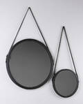 Spejlsæt. To runde spejle kantet med sort læder 2