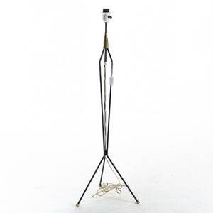 GOLVLAMPA, 1900 - talets mitt