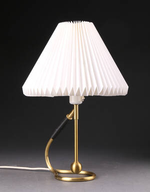 Kaare Klint. Kiplampe model 306 