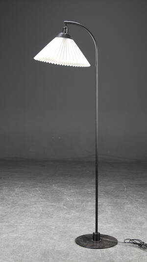 Flemming AggerLe Klint. Standerlampe, model 368  