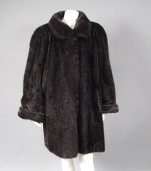 Aalborg Pelshus Sælskindspels, auberginefarvet