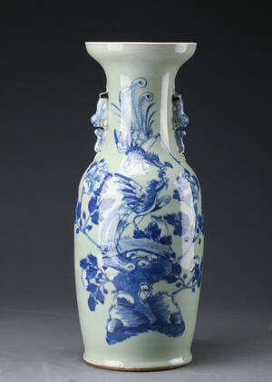 Vase i porcelæn, Kina, 1900-tallet