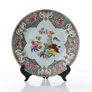 Tallrik Famille Rose Kina 1700-tal