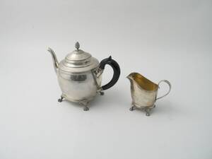 Tekanna , gräddkanna