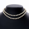 Collier med odlade pärlor