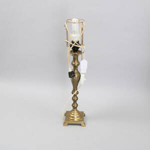 Bordslampa