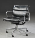Charles Eames. Soft Pad kontorstol, sort læder 