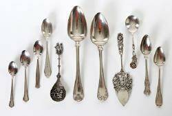 SILVER, 11 DELAR