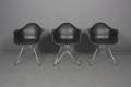 Ray  Charles Eames 1907- 1978. Tre armstole, model DAR. 3