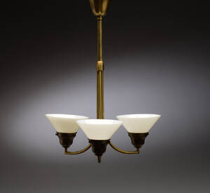 Loftlampe af messing