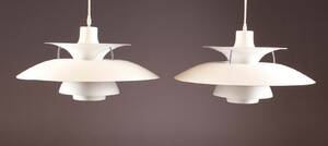 Poul Henningsen. Par PH5 pendler. Hvidlakeret aluminium 2 
