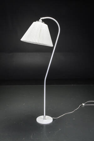 Standerlampe, hvidlakeret 