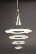Shoichi Uchiyama for Louis Poulsen. Pendel model Enigma 425 
