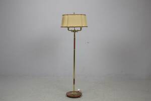 GOLVLAMPA, mässingmahogny, 1900-talets andra hälft