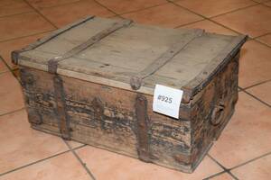 Kista, lås och nyckel saknas, 60x40 cm, H 30 cm