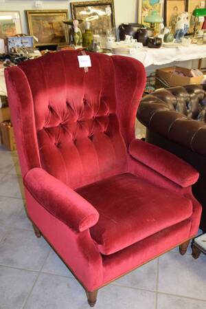 Öronlappsfåtölj H 100