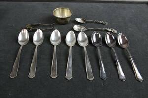 PARTI med silverföremål, bl.a. kaffeskedar, 5  3 st, 160 g