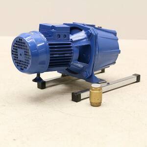 Vattenpump