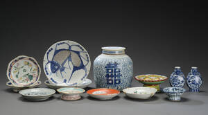 Tretten dele kinesisk porcelæn, 1800-1900-tallet 