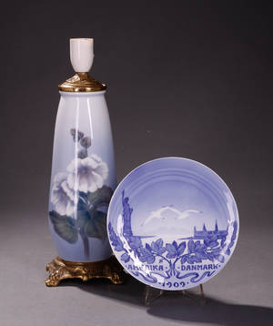 Kgl.P Lampe samt platte. 2