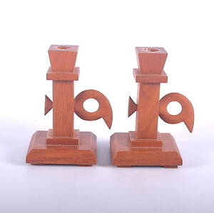 LJUSSTAKAR, ett par, trä, 1900-tal.