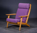 Hans J. Wegner. Højrygget lænestol af eg, model GE290A