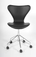 Arne Jacobsen 1902-1971. Kontorstol, model 3117.