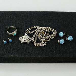 Halsband