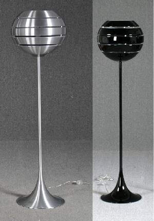 Par Manhattan standerlamper, sortlakeret samt aluminium 2