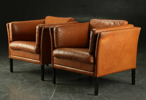 Par lænestole, læder, dansk møbelproducent 2