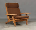 H. J. Wegner. Højrygget lænestol, model GE-375