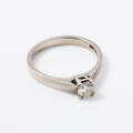 Ring 18 k vitguld diamant