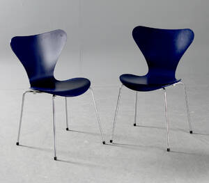 Arne Jacobsen, stolar 3107 Sjuan, 2 st