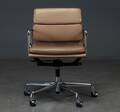 Charles Eames. Soft Pad kontorstol, Model EA-217, læder